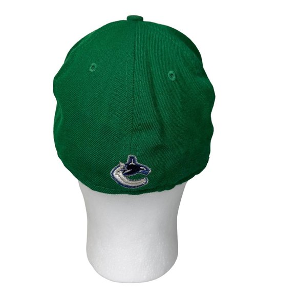New Era Vancouver Canucks NHL Hockey Green Hat Fitted 7 1/4 Embroidered Logo - Picture 3 of 10